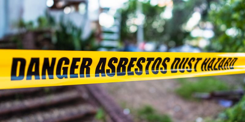 How common is mesothelioma after asbestos exposure?